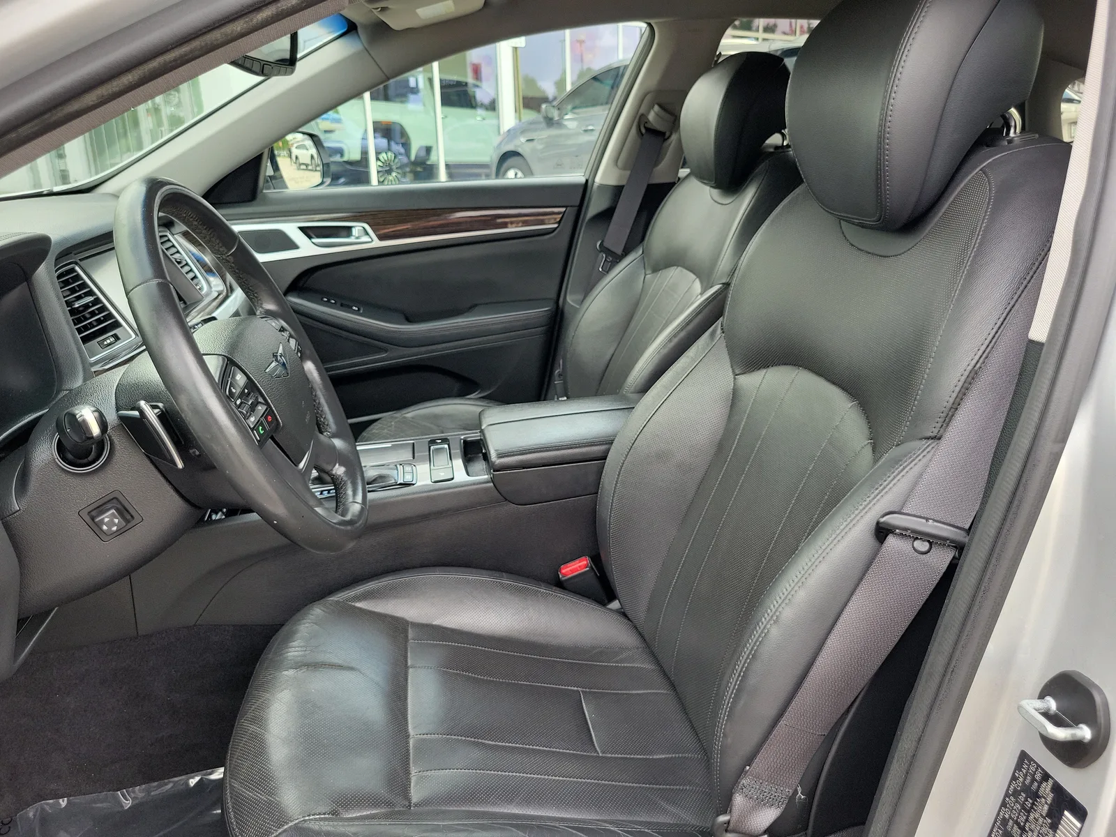 2017 Genesis G80 3.8L photo 12