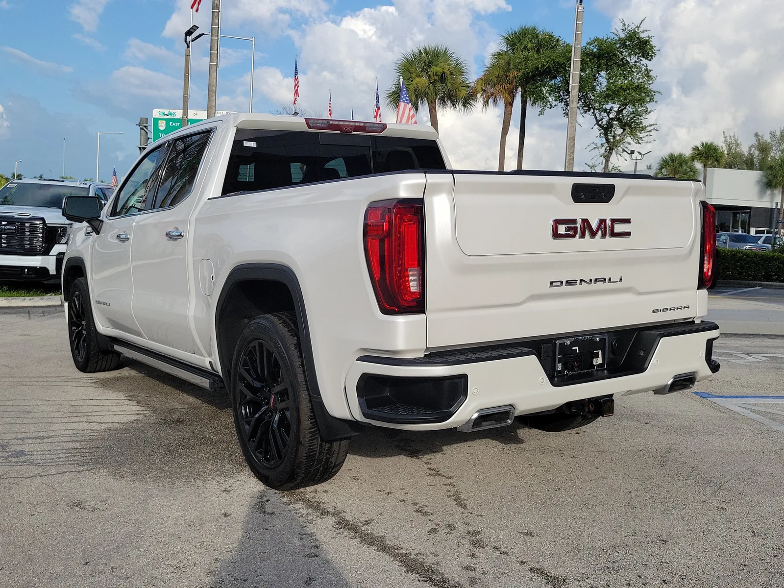 2021 GMC Sierra 1500 Denali photo 7