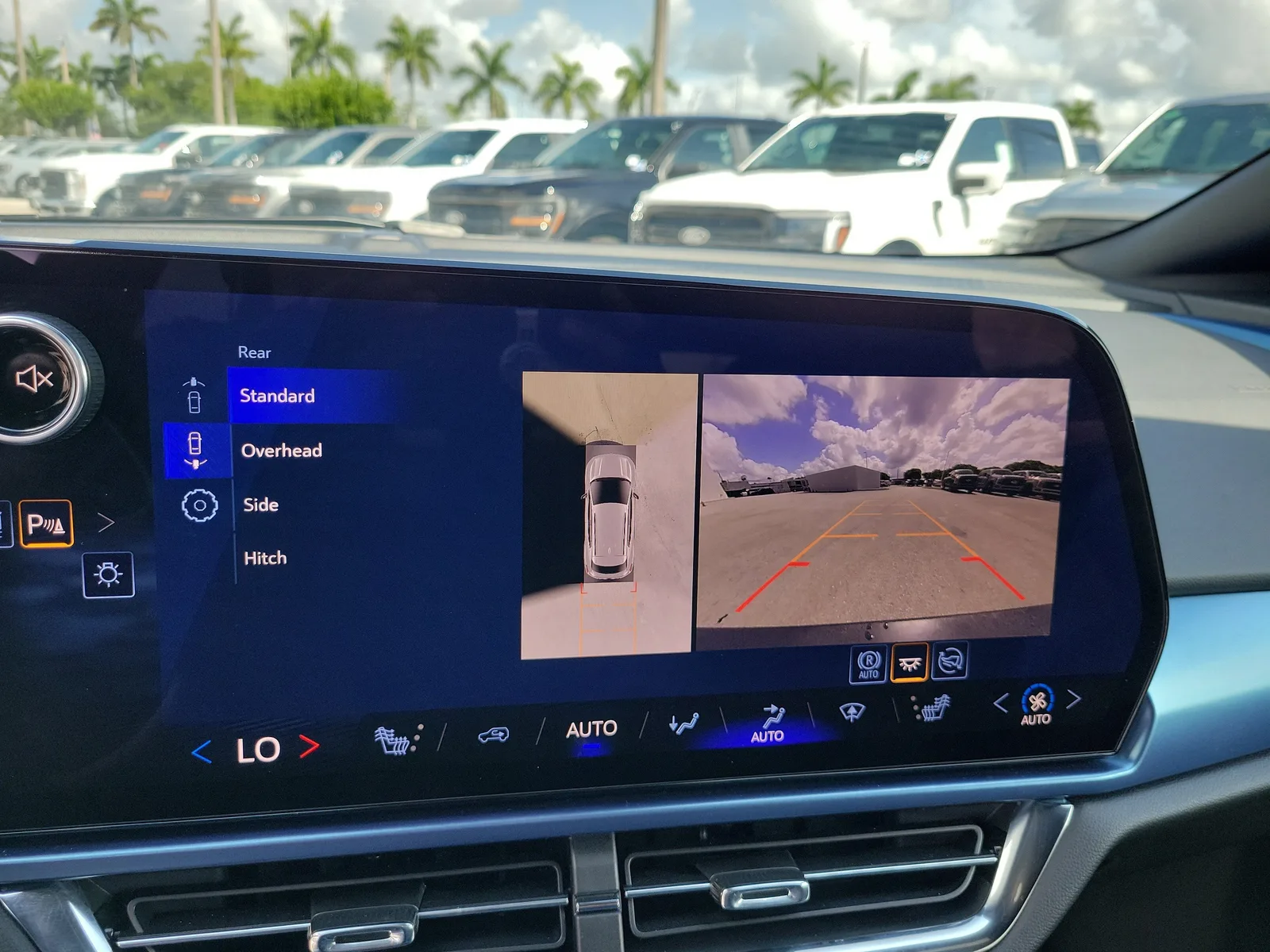 2026 Chevrolet Equinox EV LT2 w/PDE photo 33
