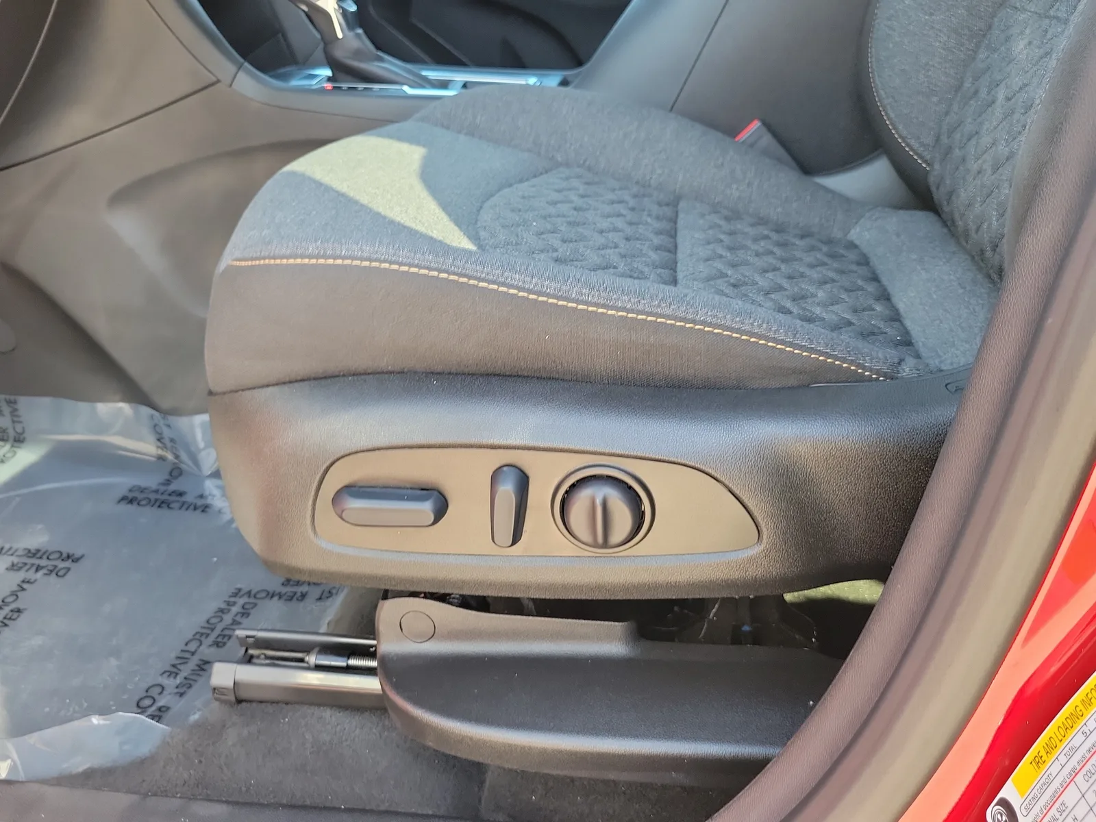 2023 Chevrolet Equinox LT photo 18