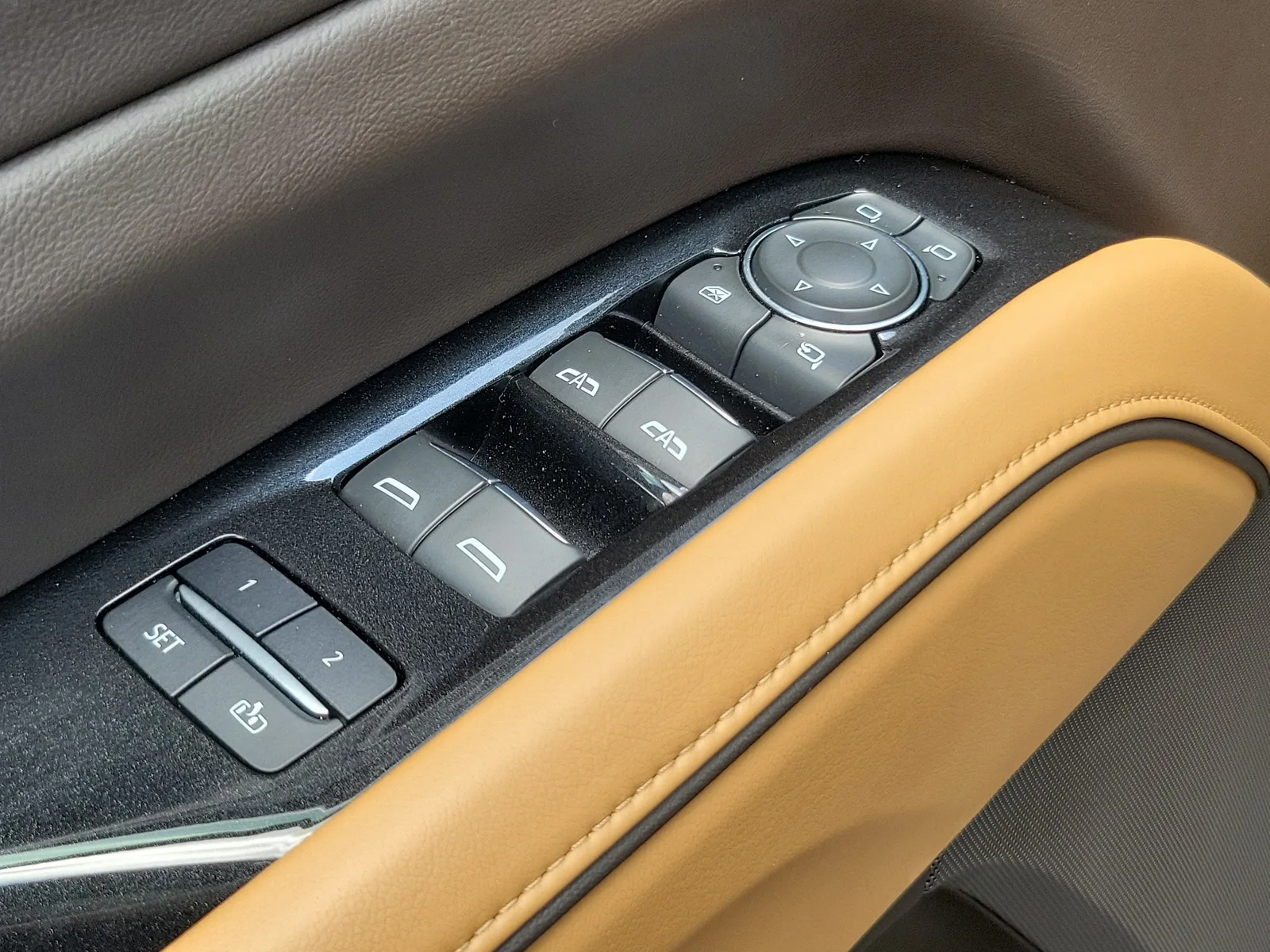 2023 Cadillac Escalade 4WD Premium Luxury photo 30