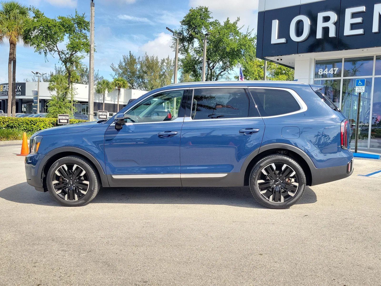 2023 Kia Telluride SX photo 8