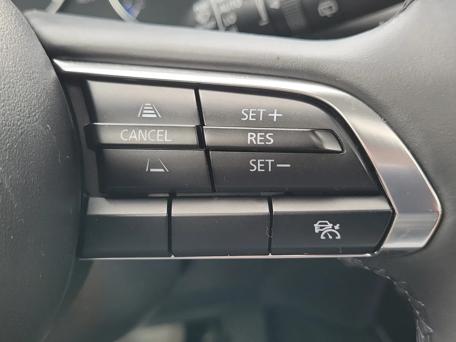 2024 Mazda CX-30 2.5 S Preferred Package 4WD photo 23