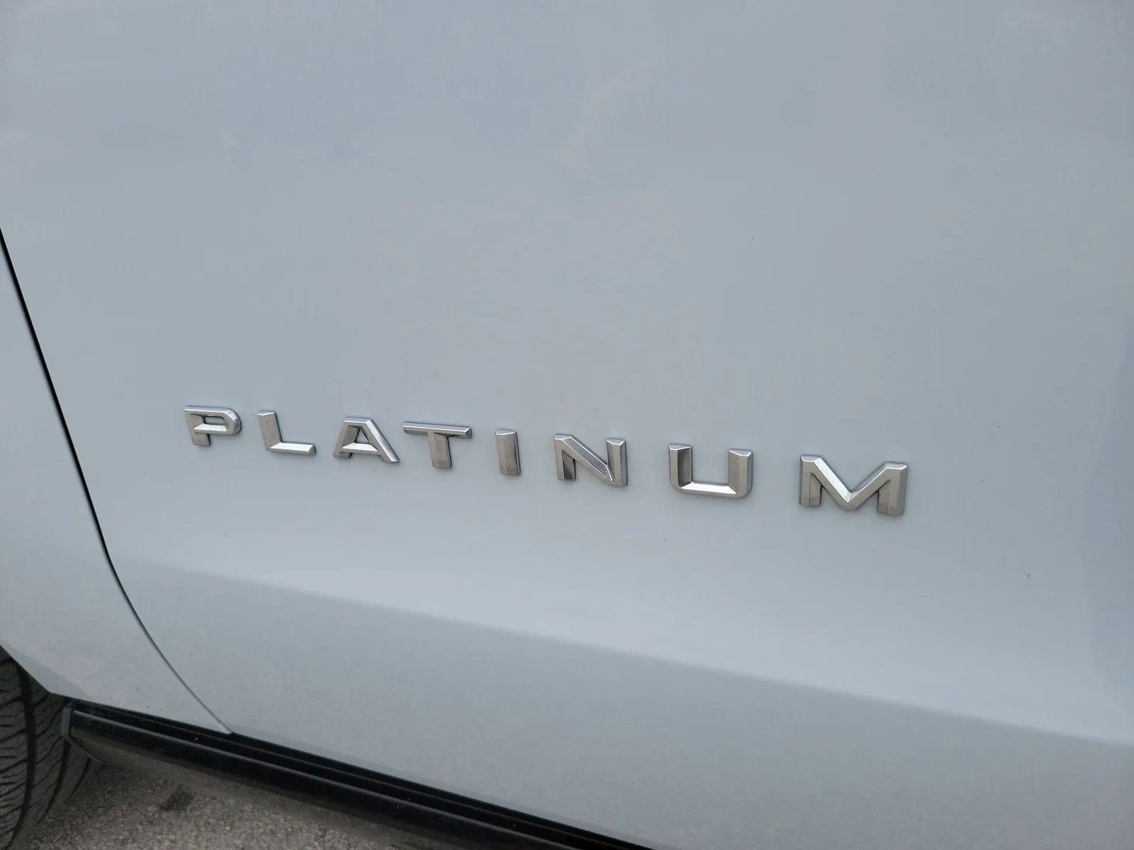 2025 Ford Expedition Platinum 4WD photo 9