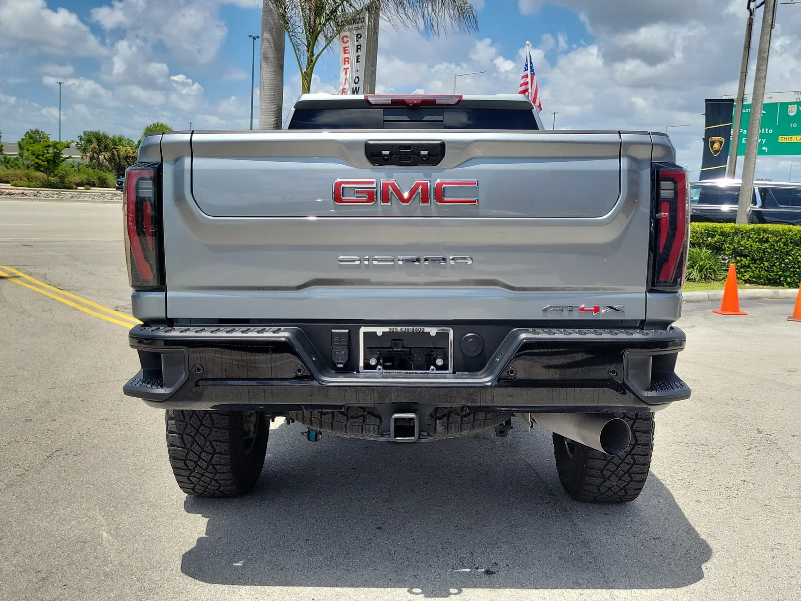 2025 GMC Sierra 2500 HD AT4X photo 6