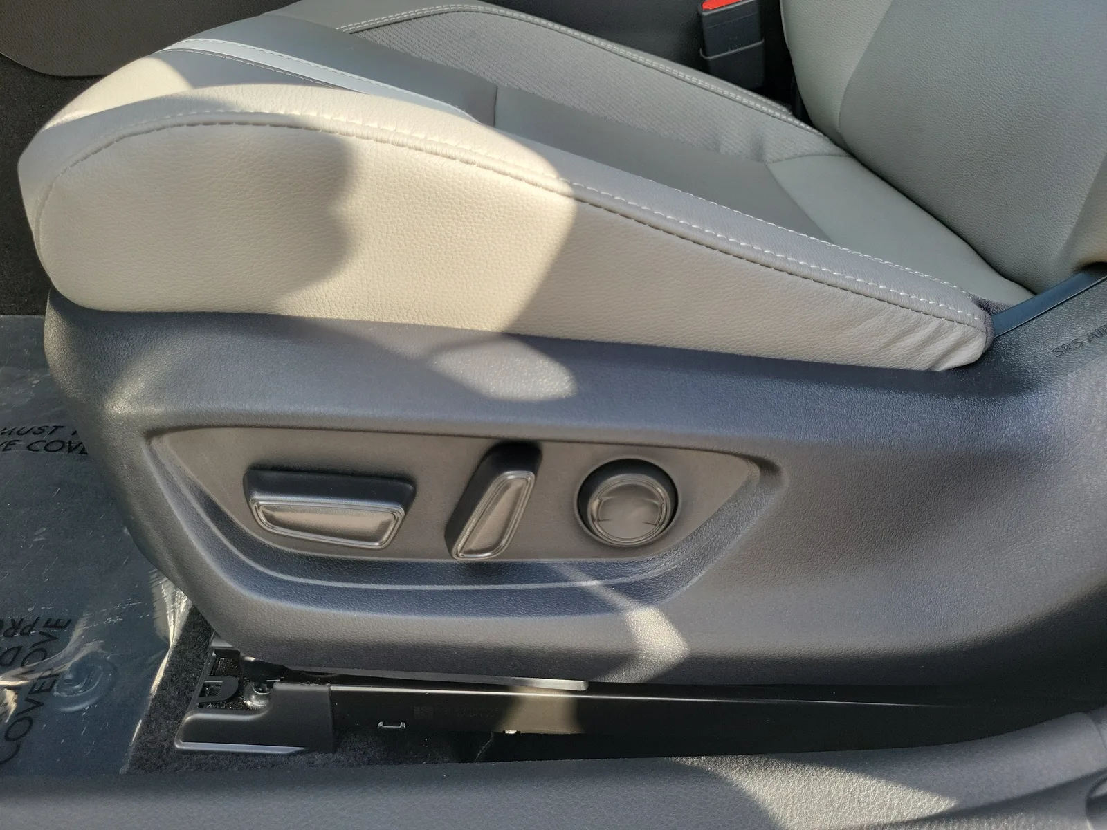 2026 Toyota Camry LE photo 12