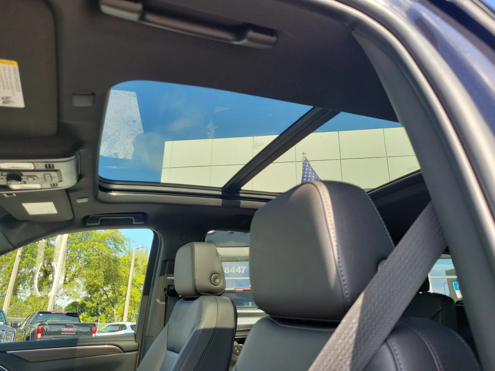 2024 Chevrolet Tahoe Z71 photo 12