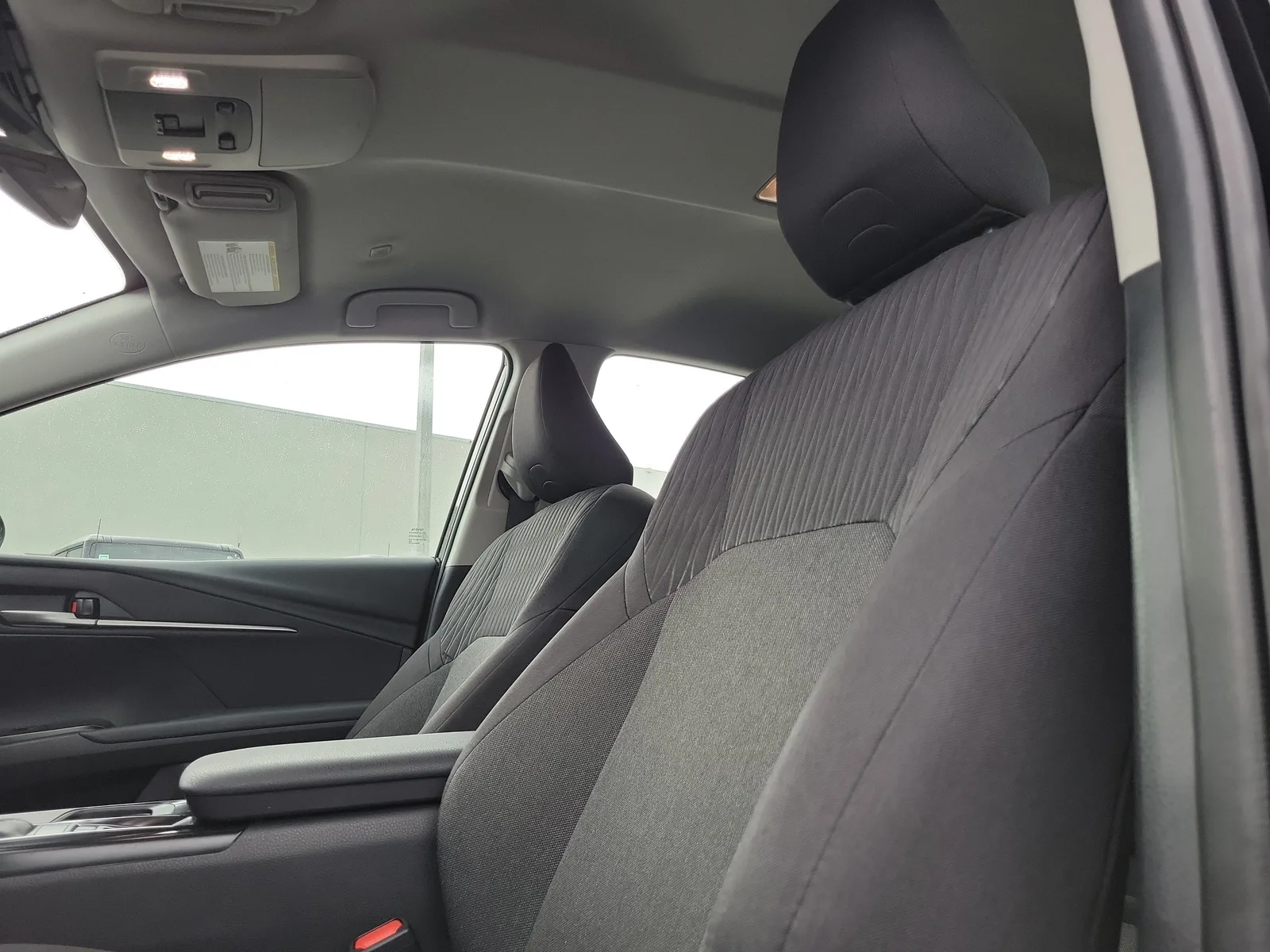 2025 Toyota Camry LE photo 12