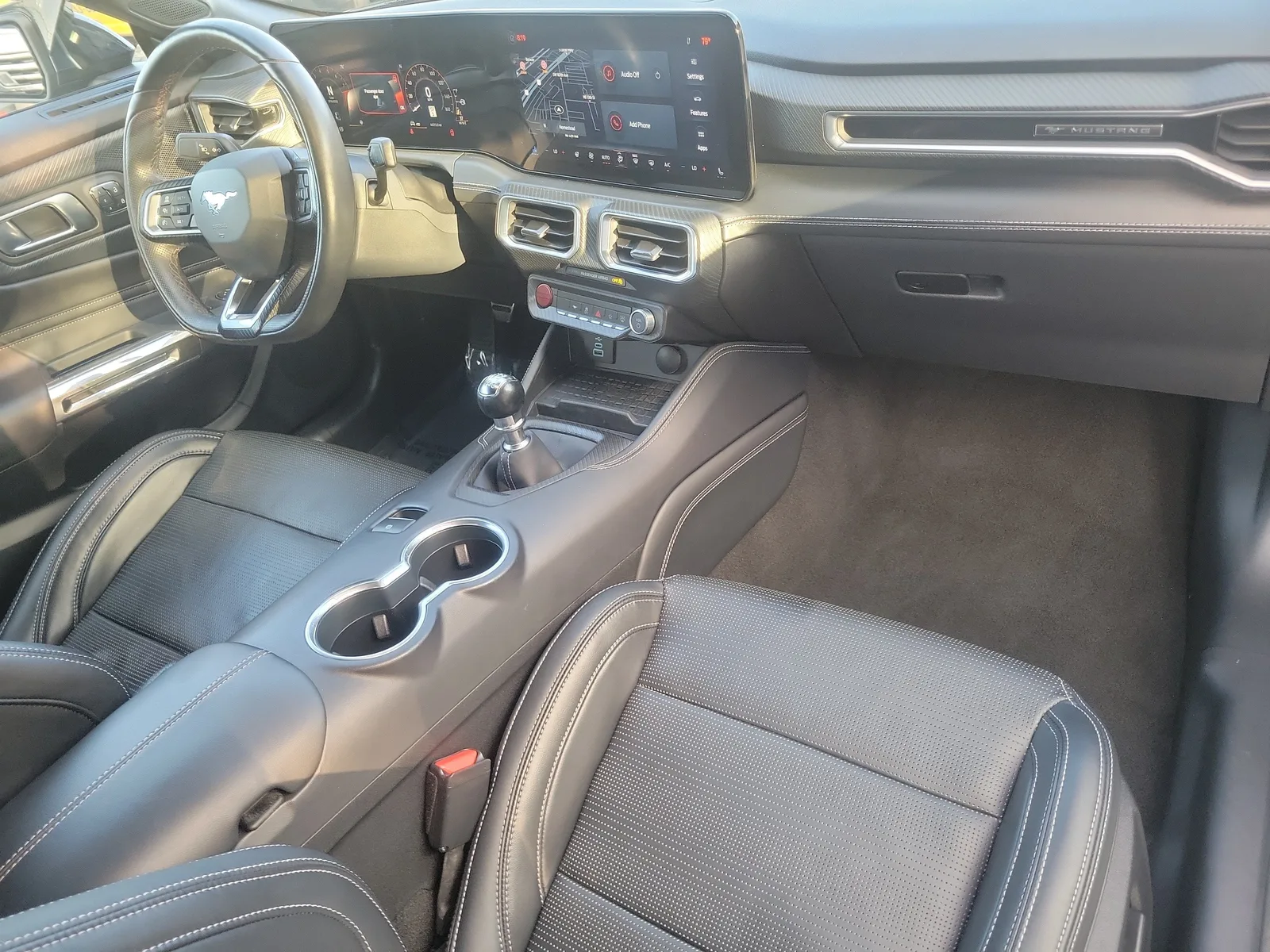 2024 Ford Mustang GT Premium photo 16