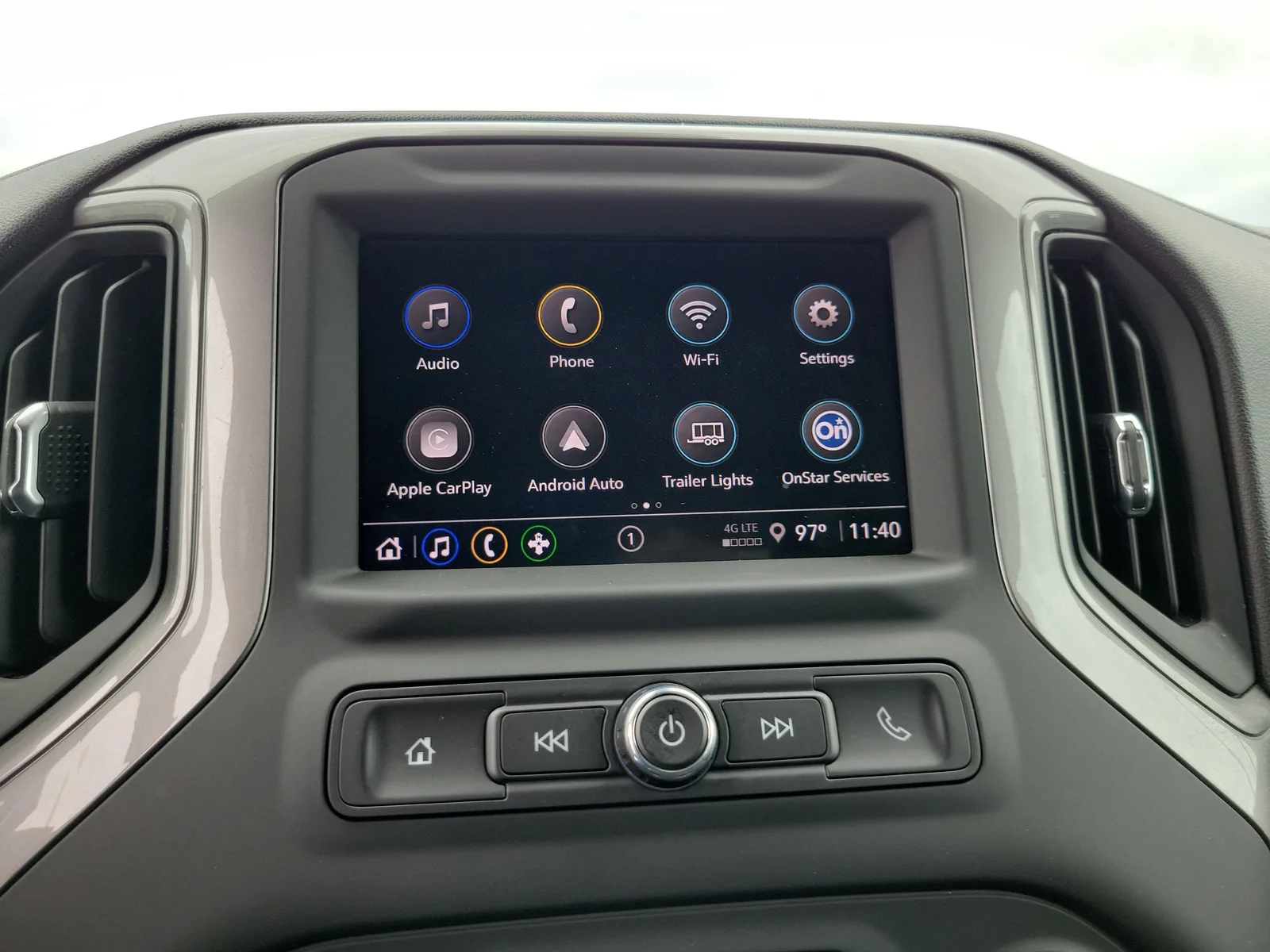 2024 Chevrolet Silverado 1500 Custom photo 29