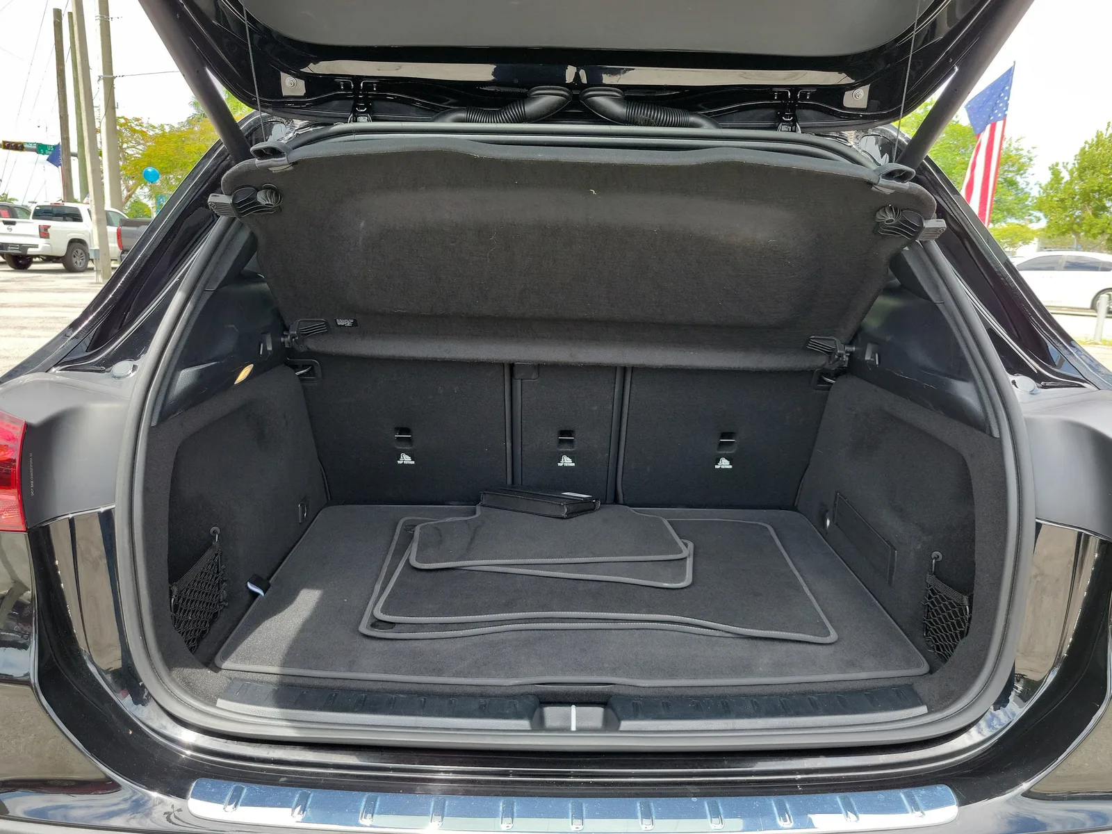 2025 Mercedes-Benz GLA GLA 250 photo 11