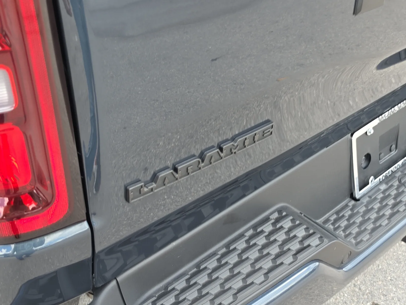 2026 RAM 1500 Laramie 4WD photo 27