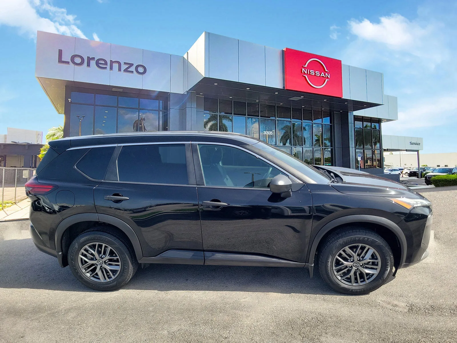 2023 Nissan Rogue S photo 4