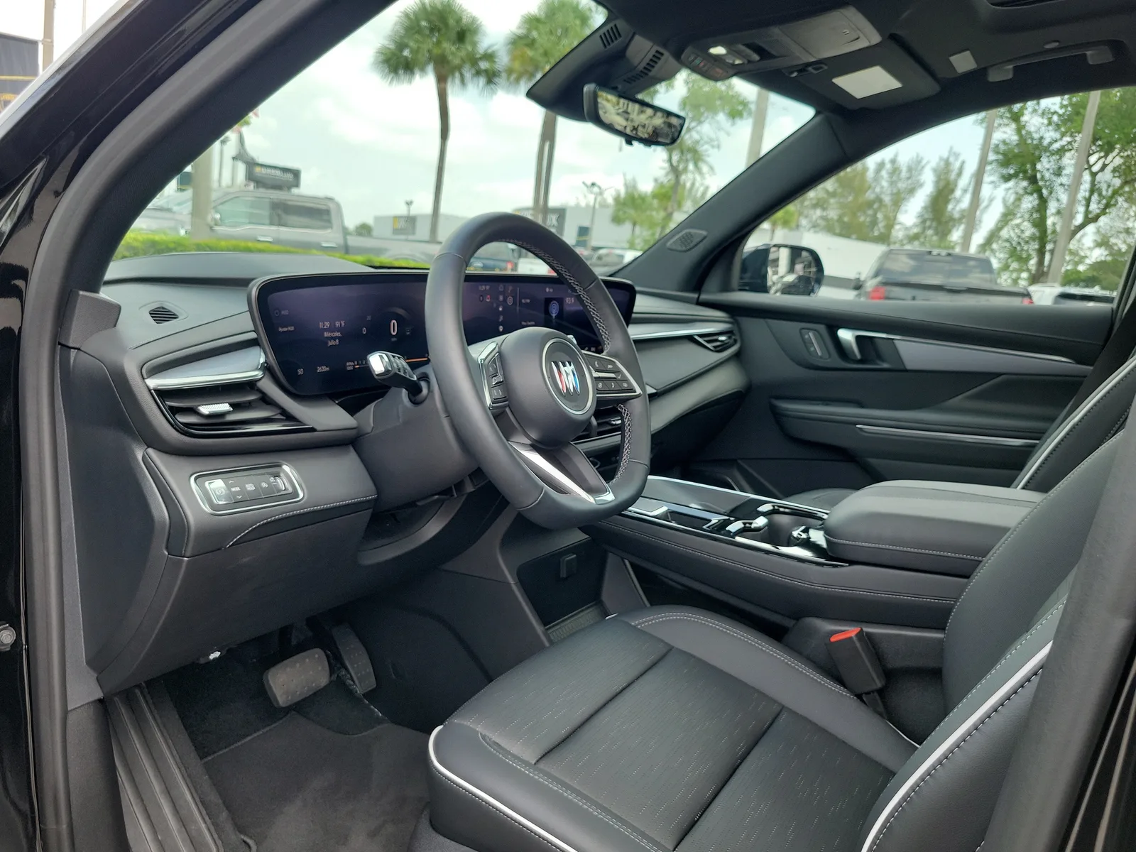 2026 Buick Enclave Sport Touring photo 9