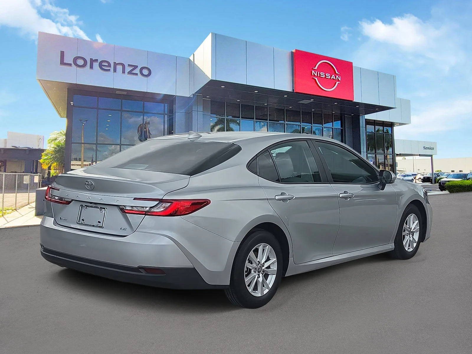 2025 Toyota Camry LE photo 4