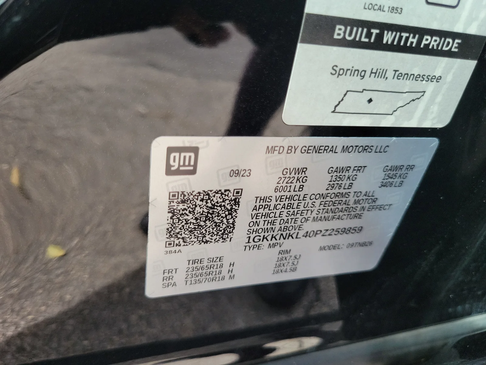 2023 GMC Acadia SLE photo 29