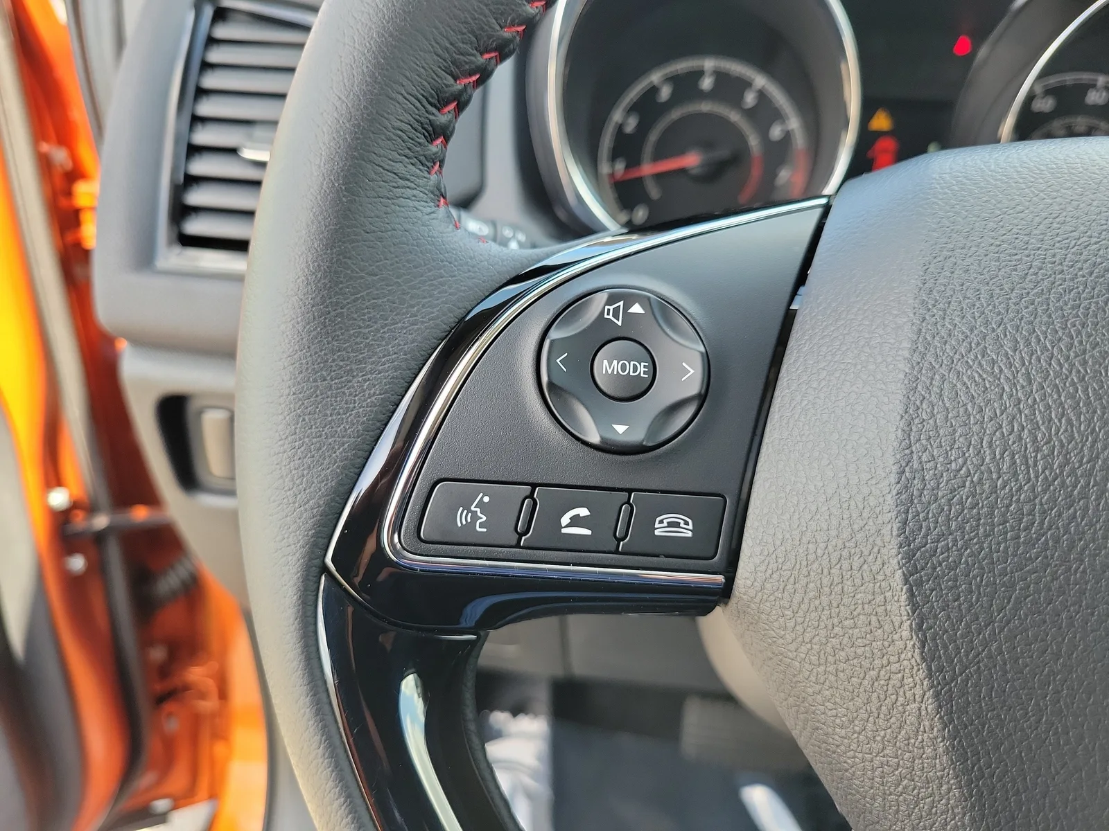 2026 Mitsubishi Outlander Sport LE 4WD photo 26