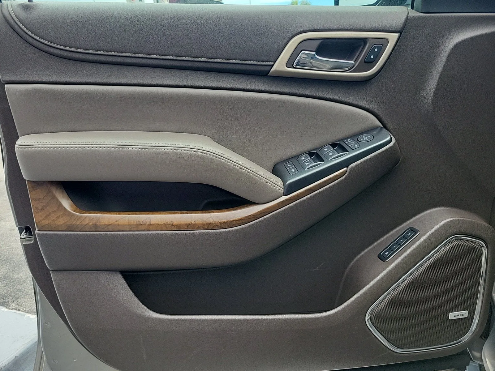 2019 GMC Yukon Denali photo 27