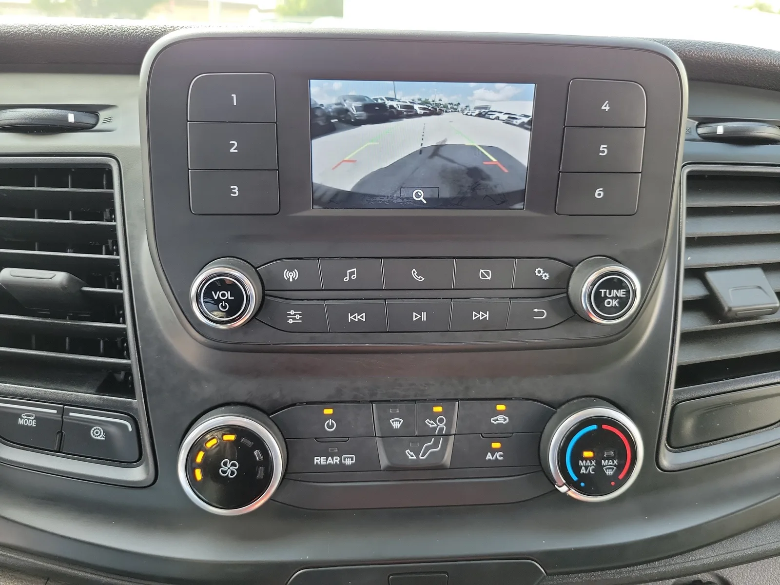 2024 Ford Transit Cargo Van Base photo 29