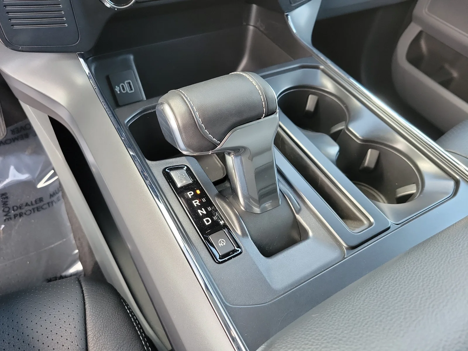 2025 Ford F-150 Lightning XLT photo 30