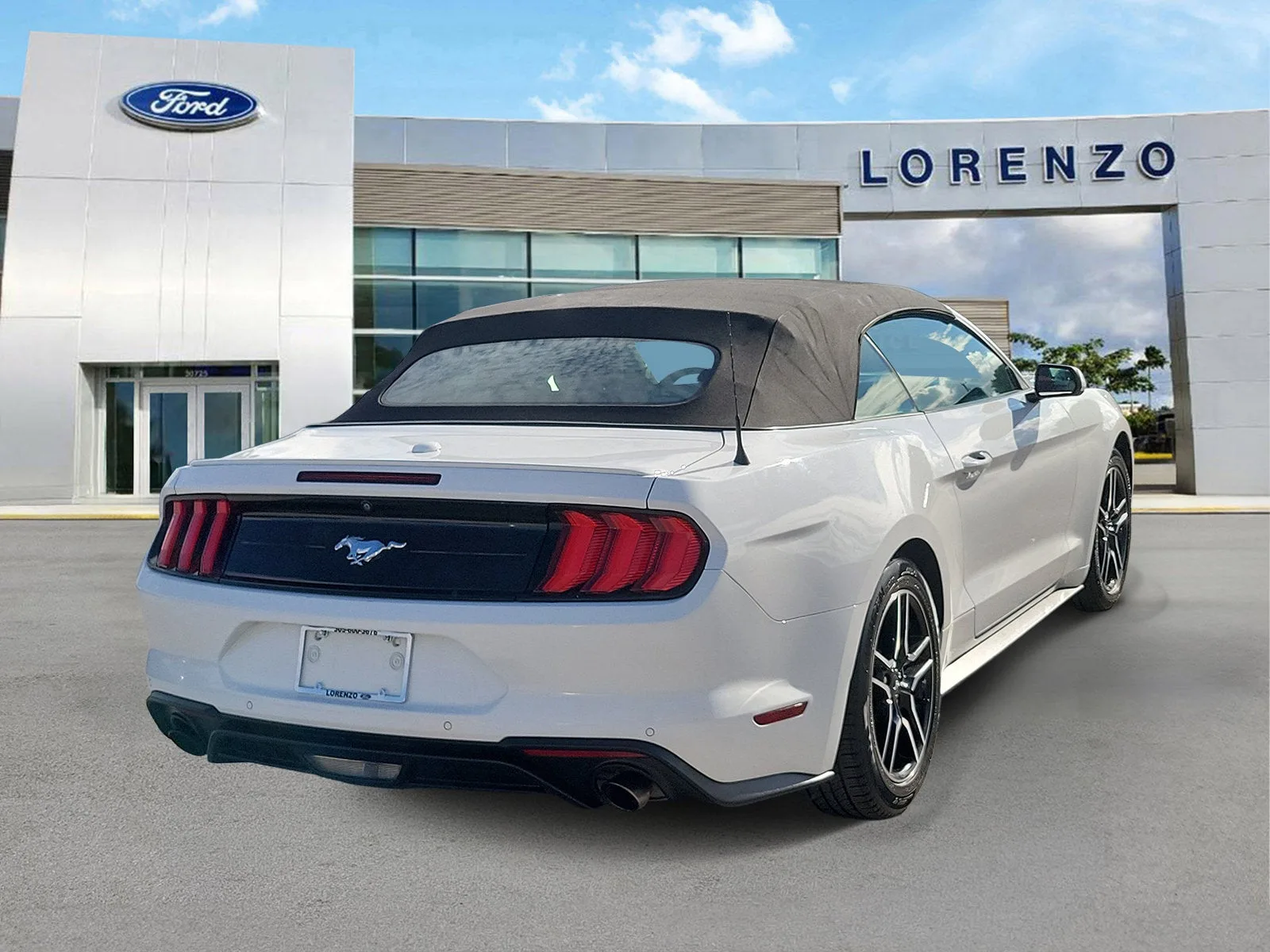 2022 Ford Mustang EcoBoost Premium photo 5