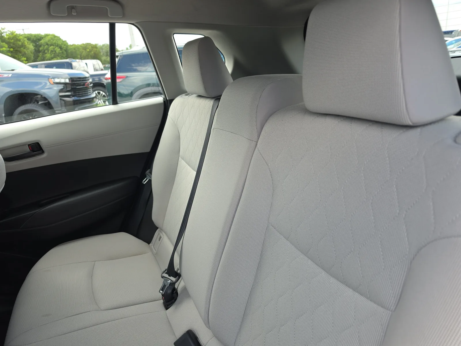 2025 Toyota Corolla Cross L photo 15