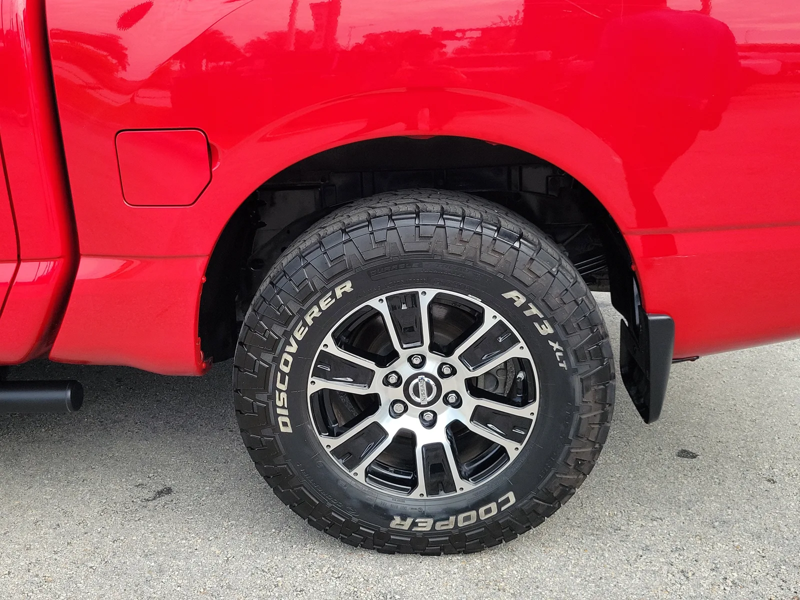 2021 Nissan Titan SV photo 26