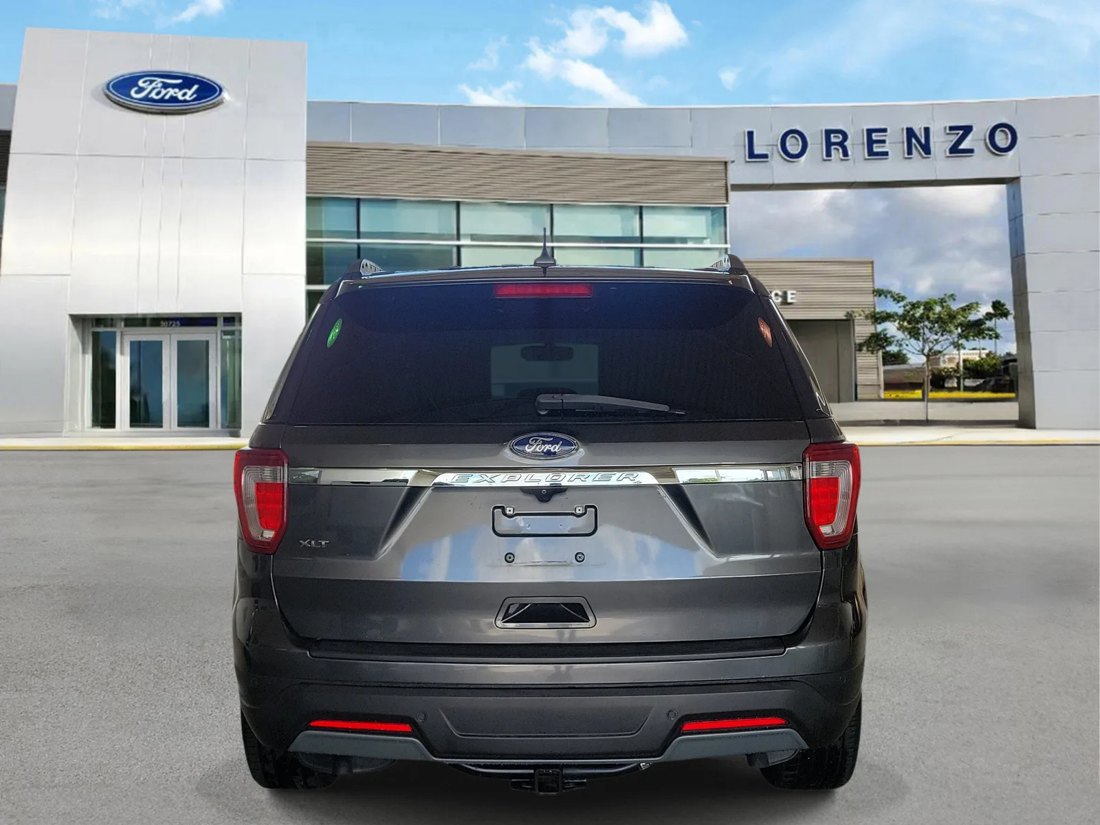 2019 Ford Explorer XLT photo 6