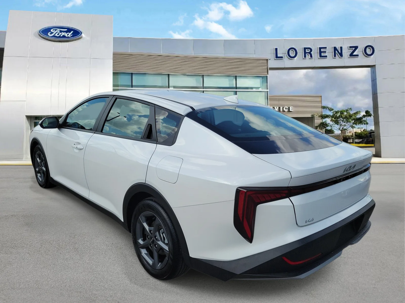2025 Kia K4 LXS photo 7