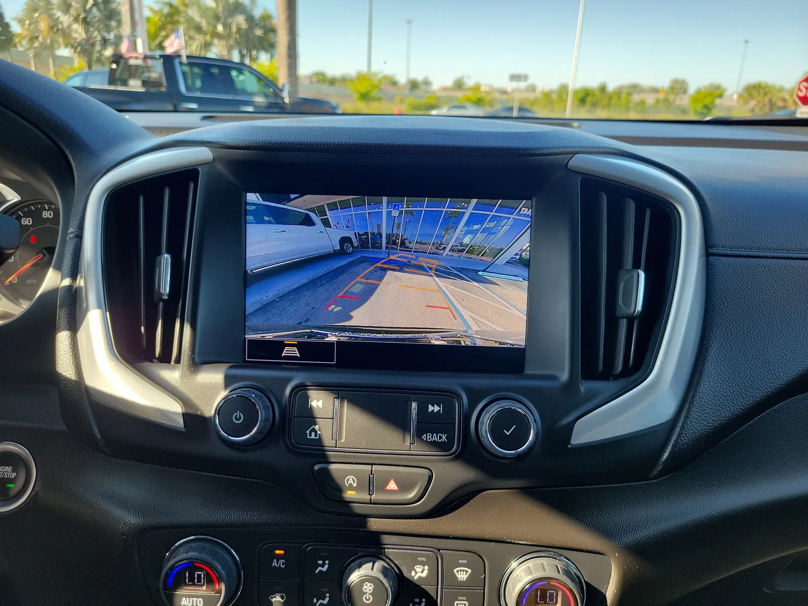 2022 GMC Terrain SLT photo 10