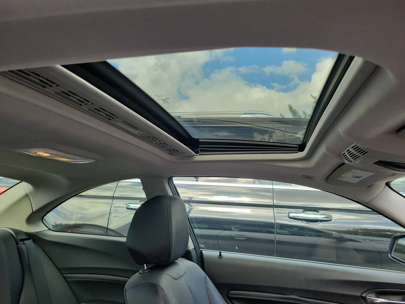 2015 BMW 2 Series 228i photo 10