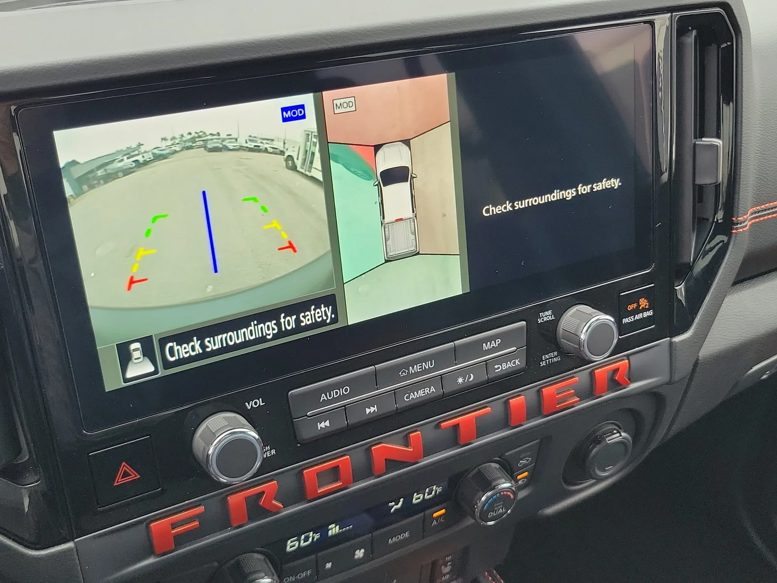2025 Nissan Frontier Crew Cab PRO-X® photo 10