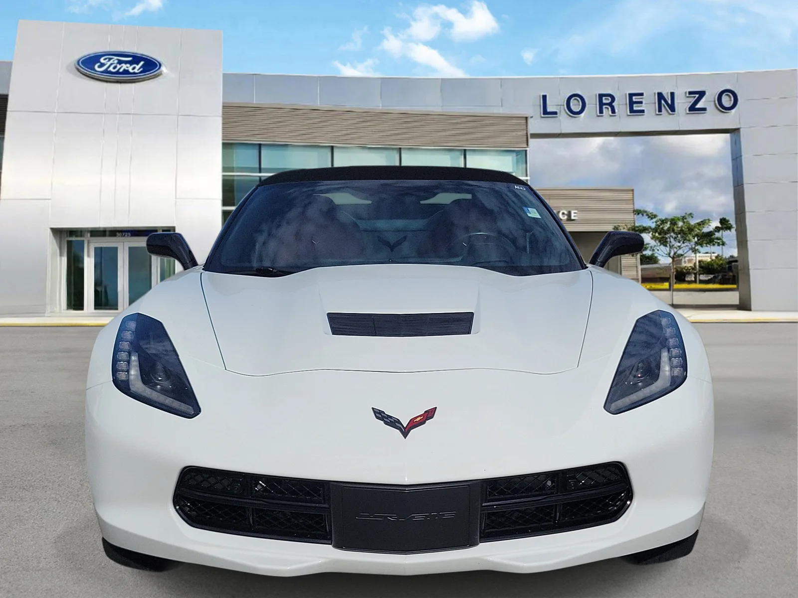 2017 Chevrolet Corvette Z51 2LT photo 2