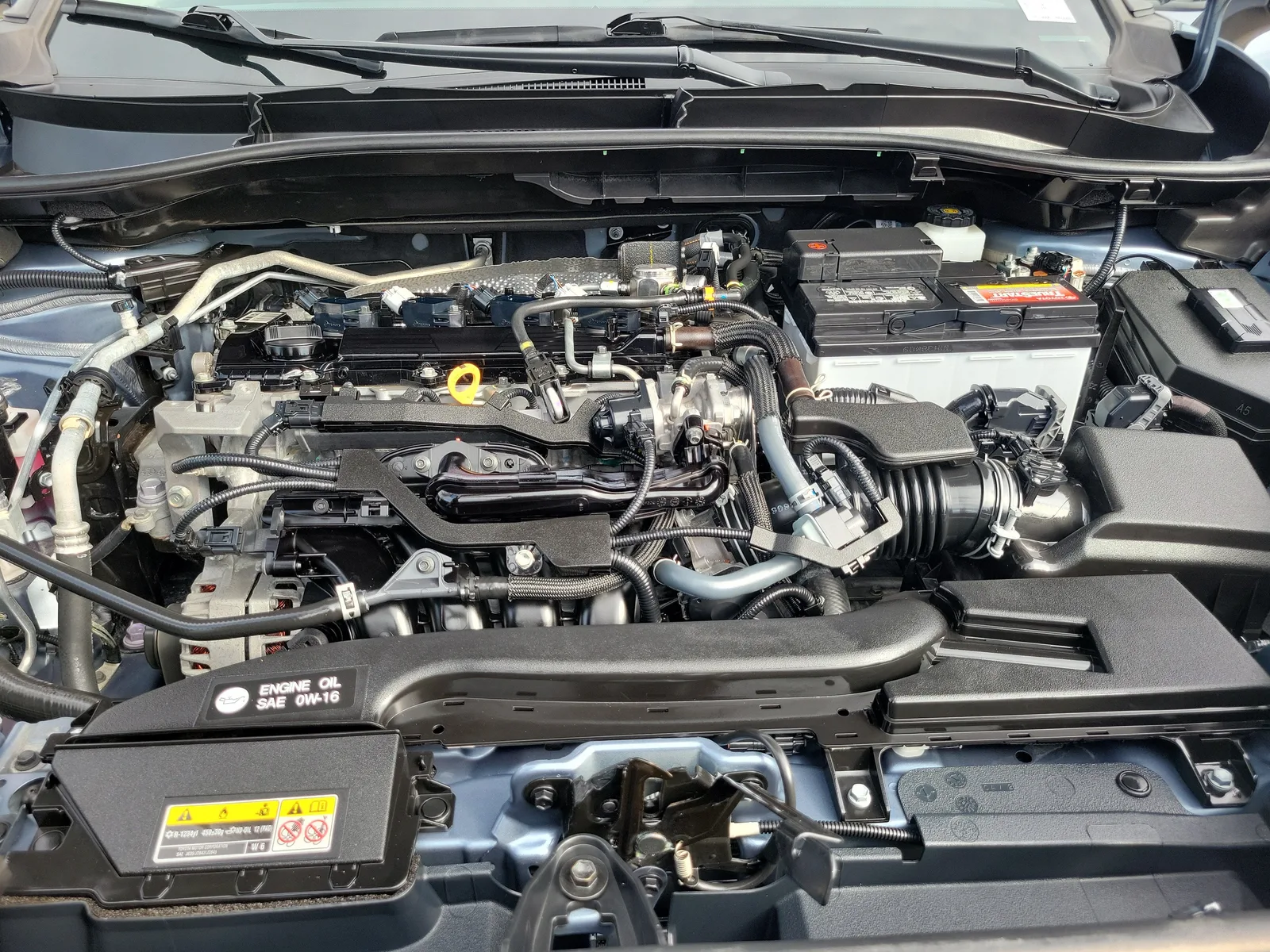 2023 Toyota Corolla Cross XLE photo 26