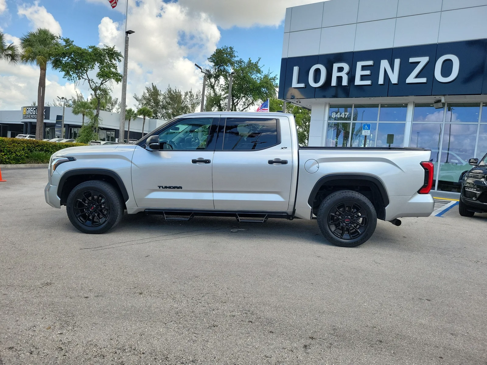 2022 Toyota Tundra 2WD SR5 photo 8