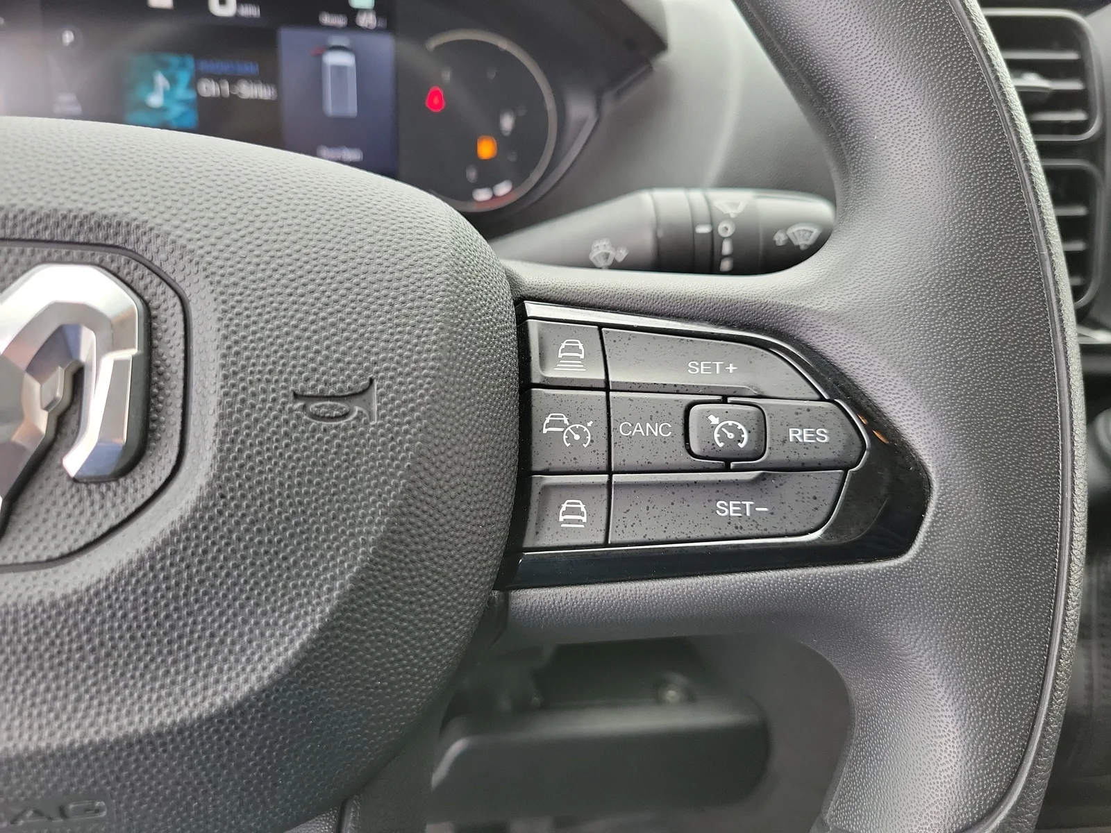 2025 RAM ProMaster Cargo Van Tradesman photo 20