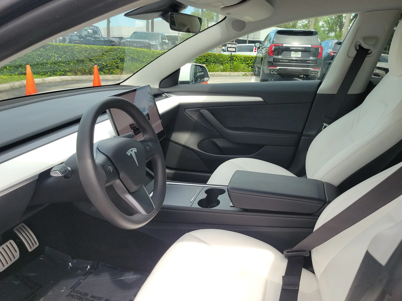 2023 Tesla Model 3 Performance photo 12