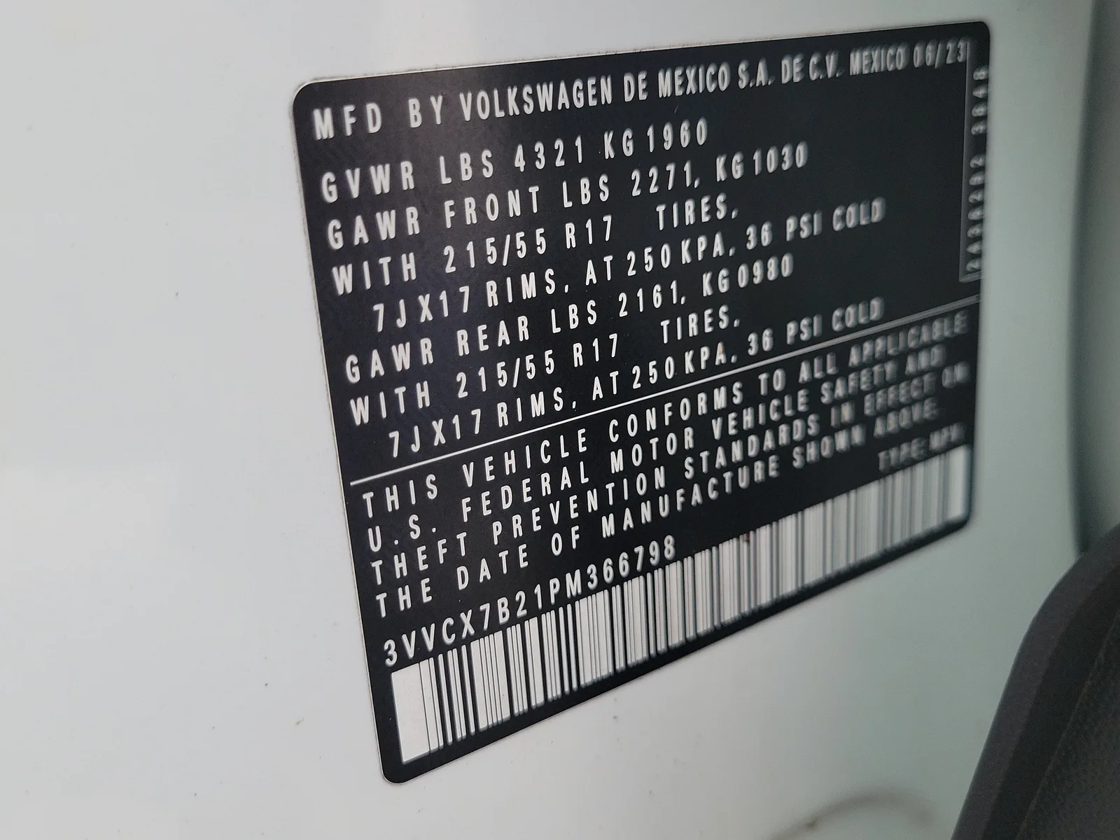 2023 Volkswagen Taos S photo 33