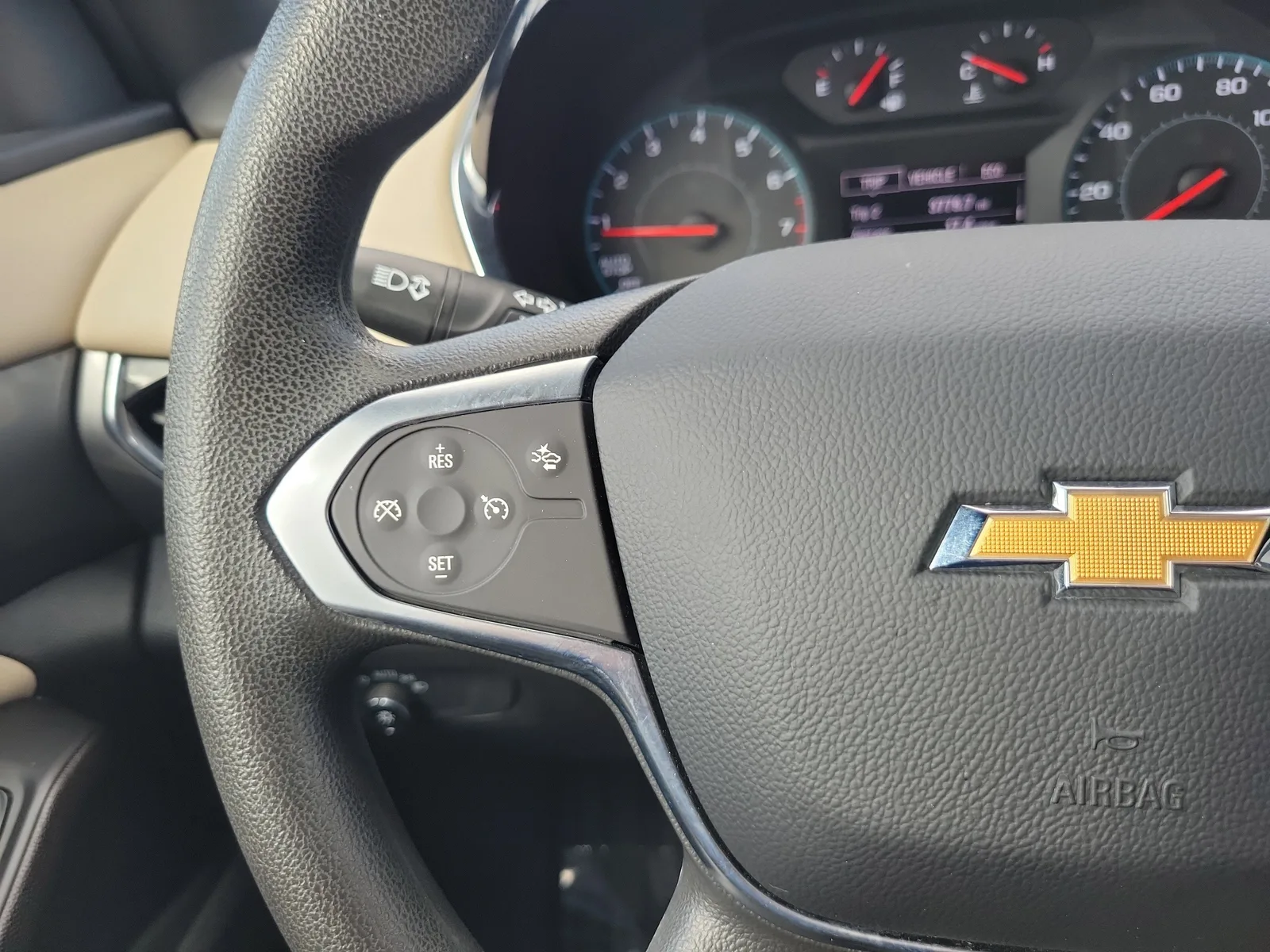 2023 Chevrolet Traverse LS photo 17