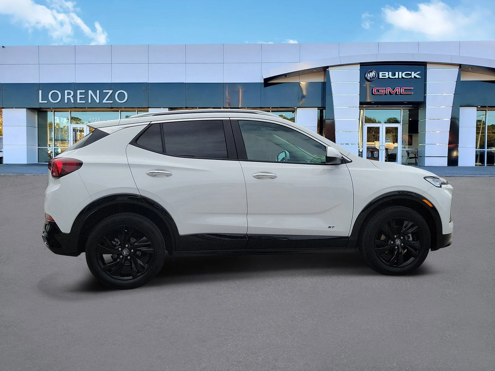 2025 Buick Encore GX Sport Touring photo 4
