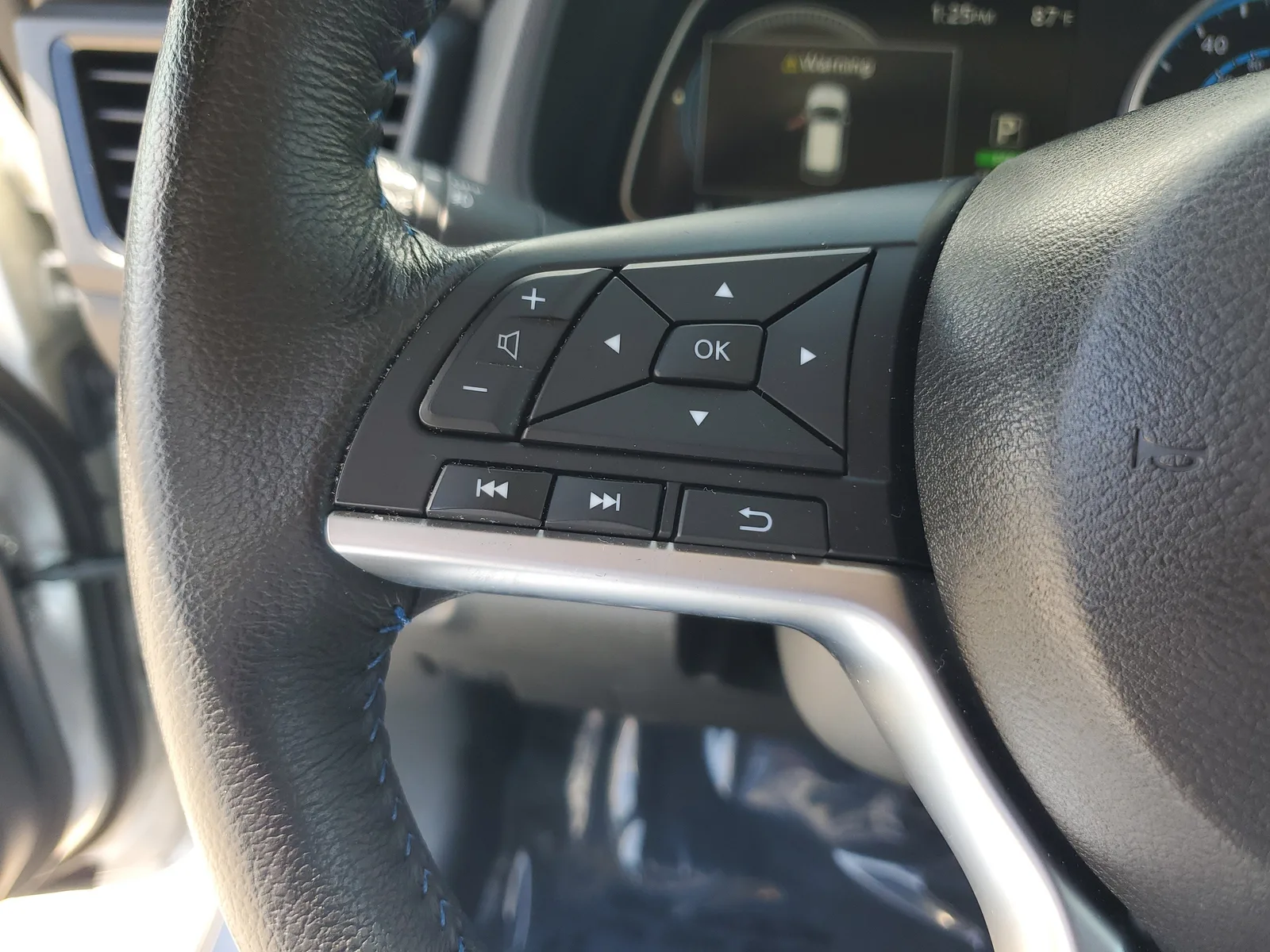 2024 Nissan LEAF SV PLUS photo 21