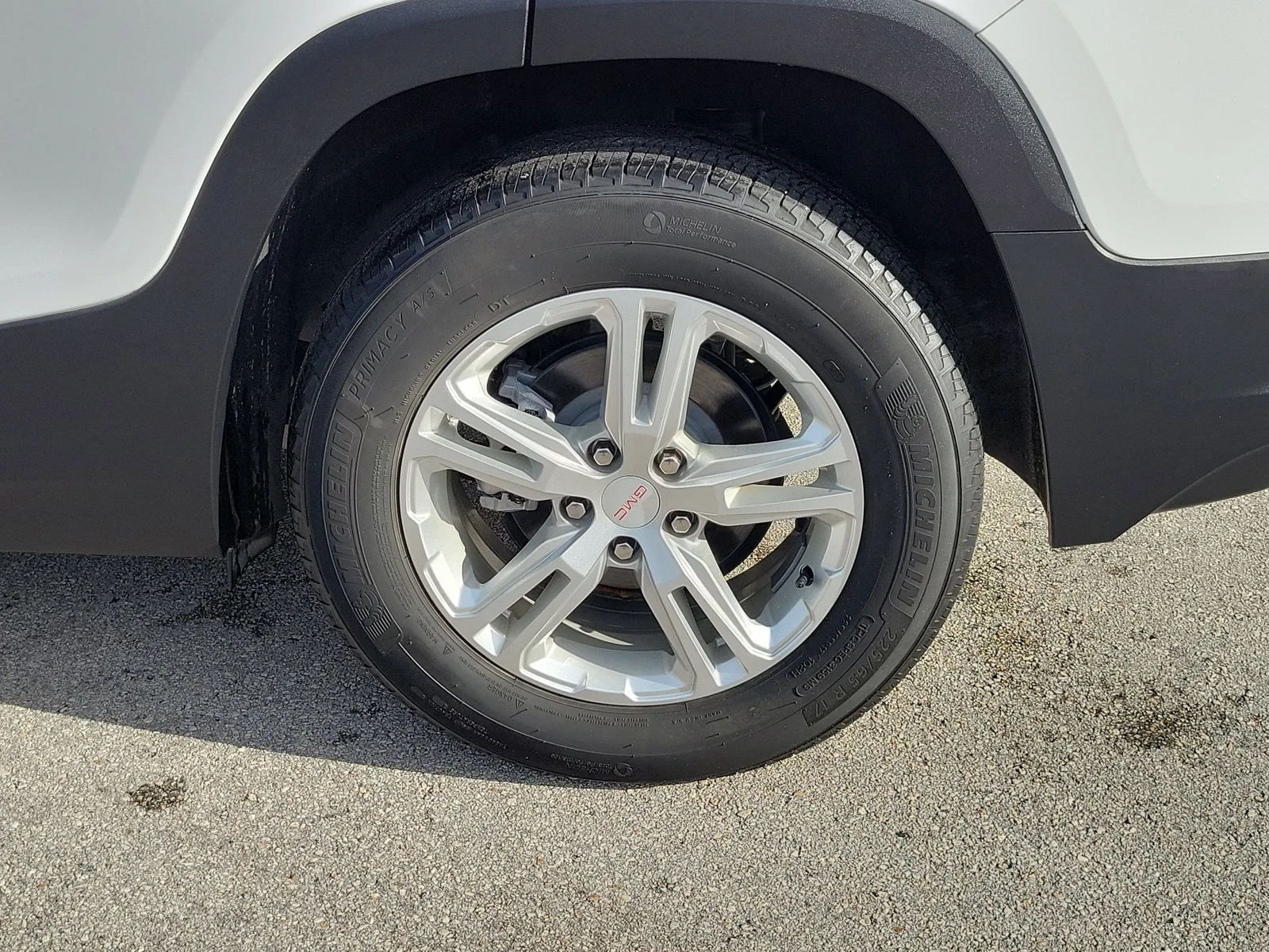 2023 GMC Terrain SLE photo 9
