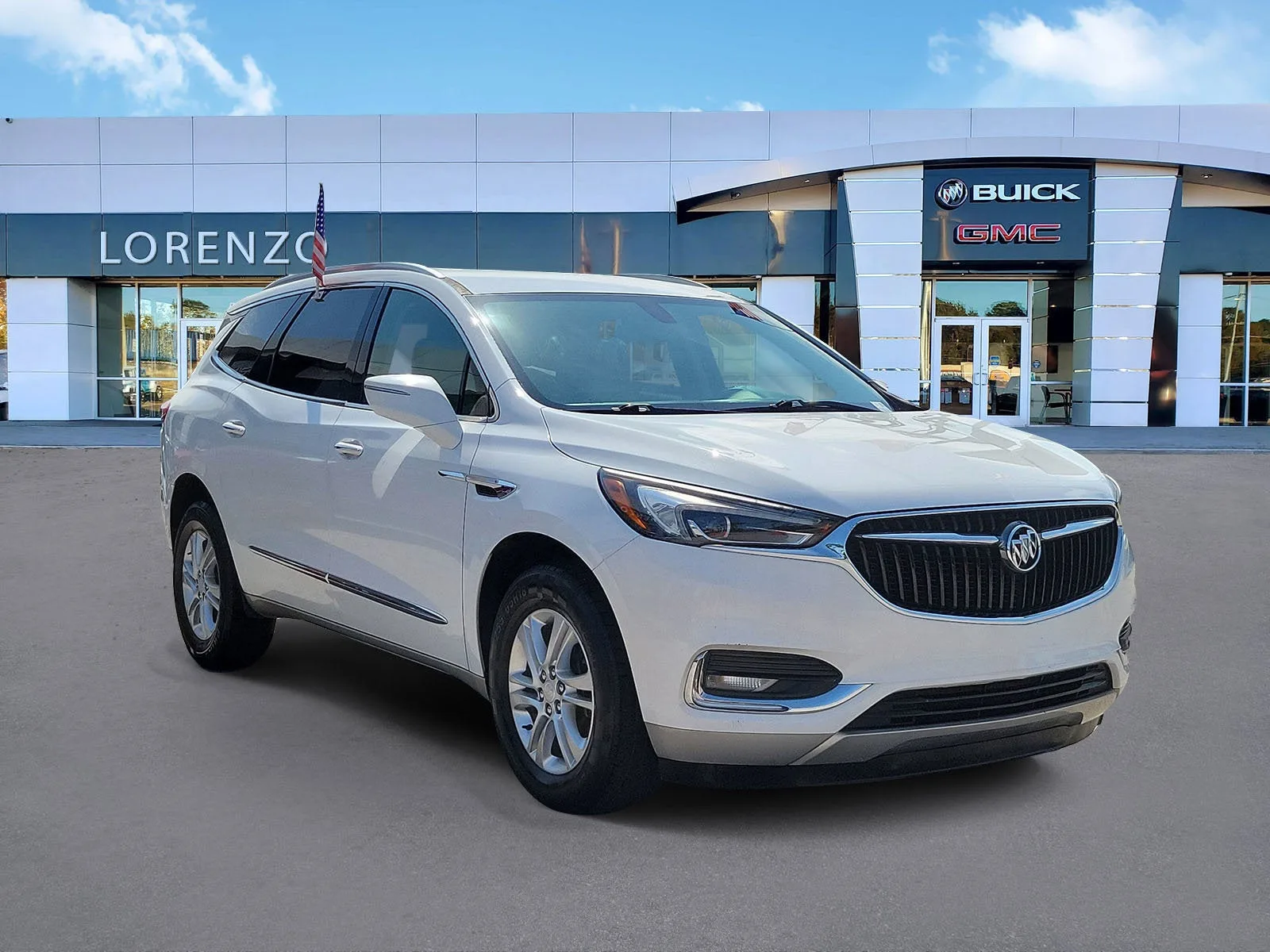 2020 Buick Enclave Essence photo 3