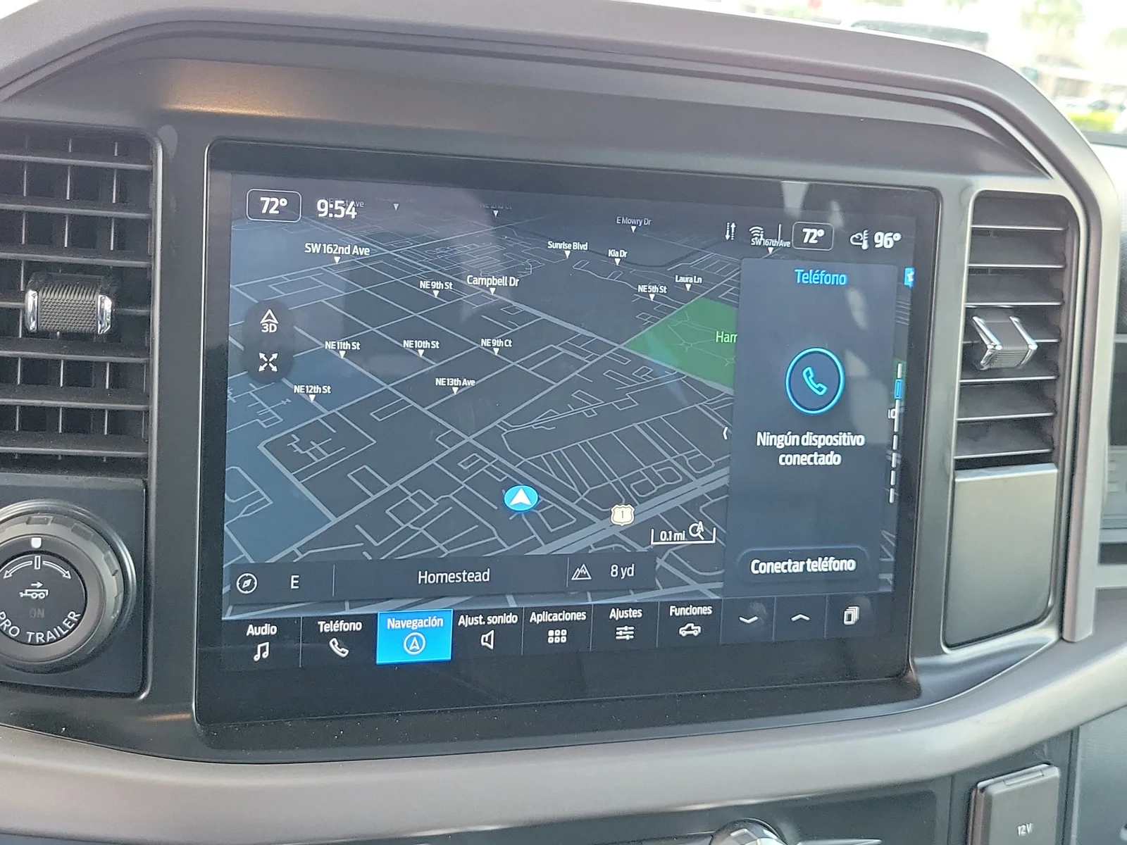 2025 Ford F-150 Lightning XLT photo 29