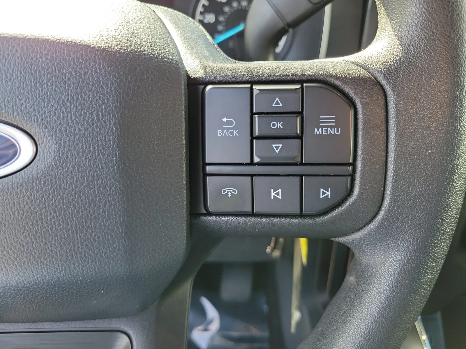 2023 Ford F-150 XL photo 21
