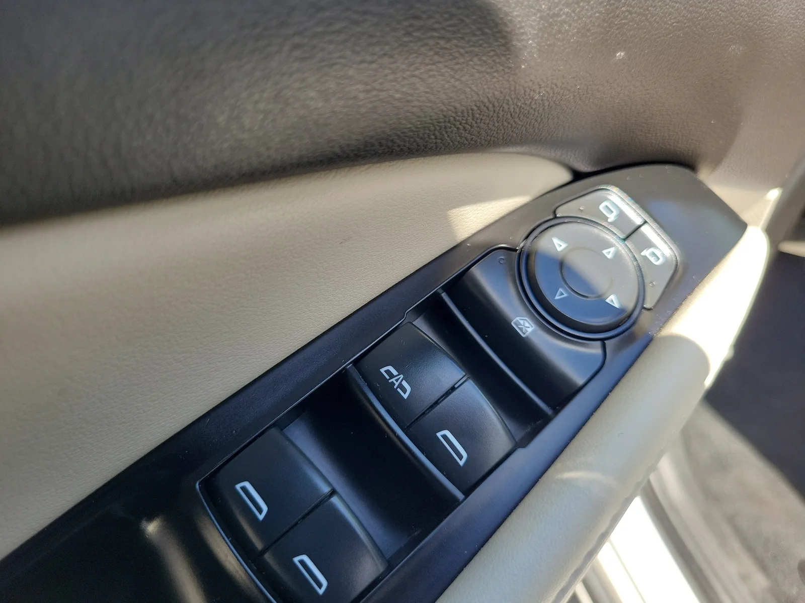 2024 Buick Enclave Essence photo 26