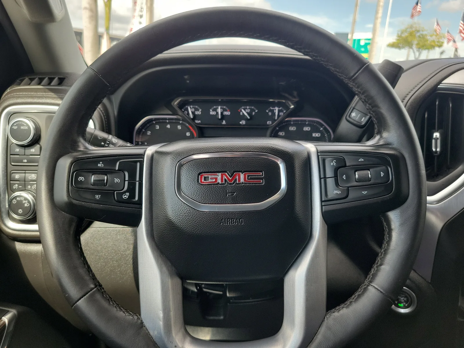 2022 GMC Sierra 2500 HD SLE photo 16