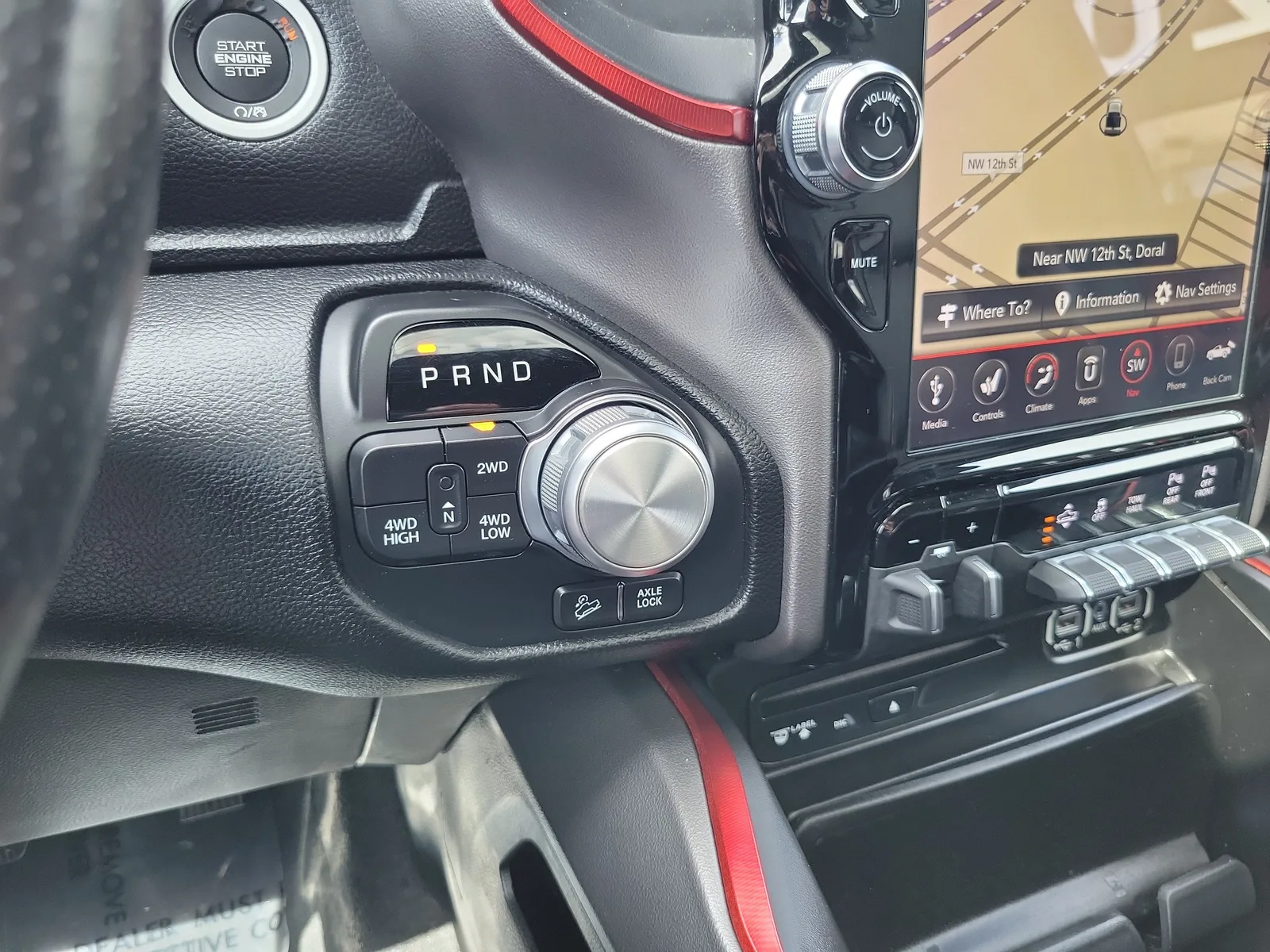 2019 RAM 1500 Rebel photo 24