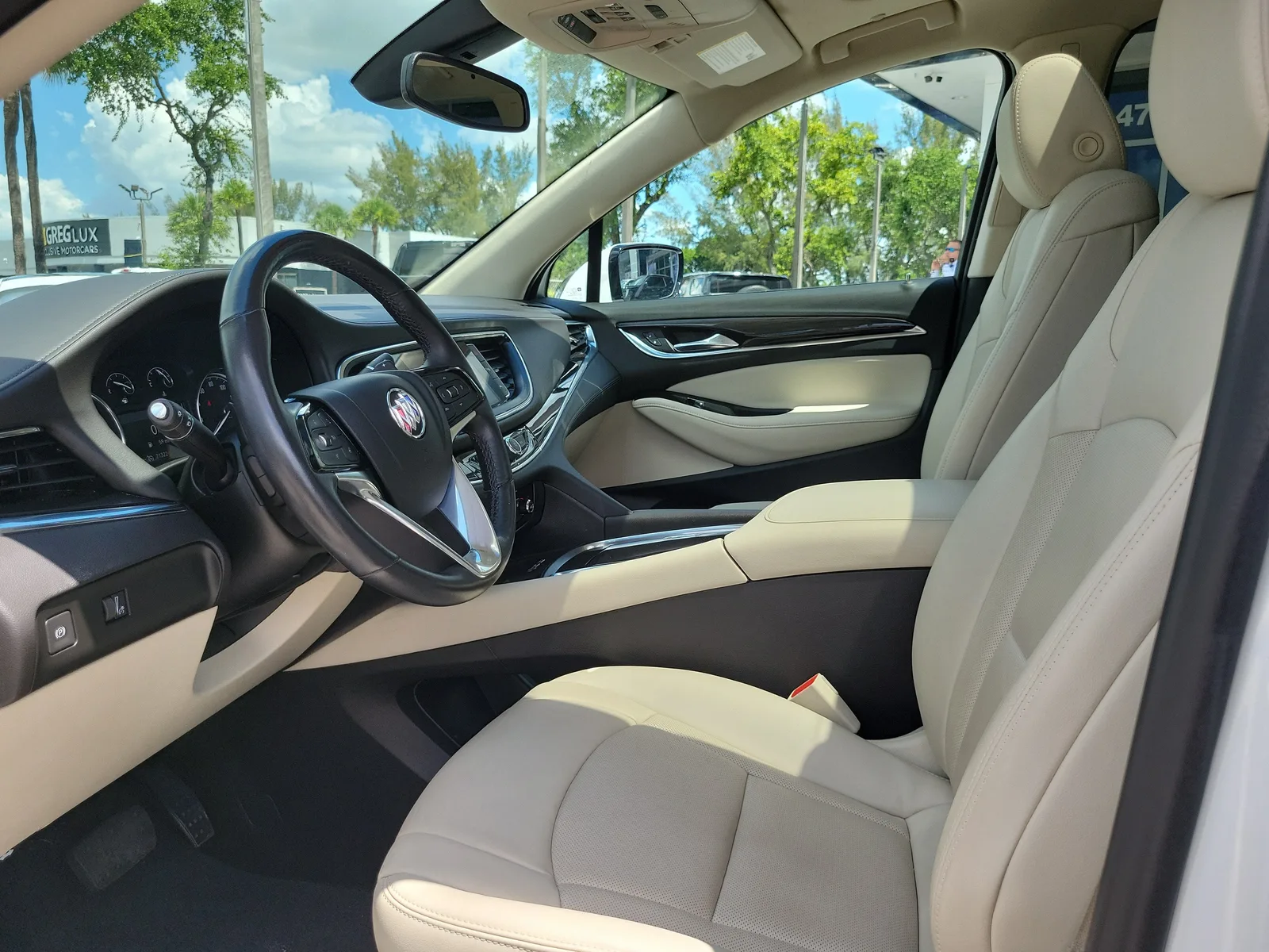 2024 Buick Enclave Essence photo 12