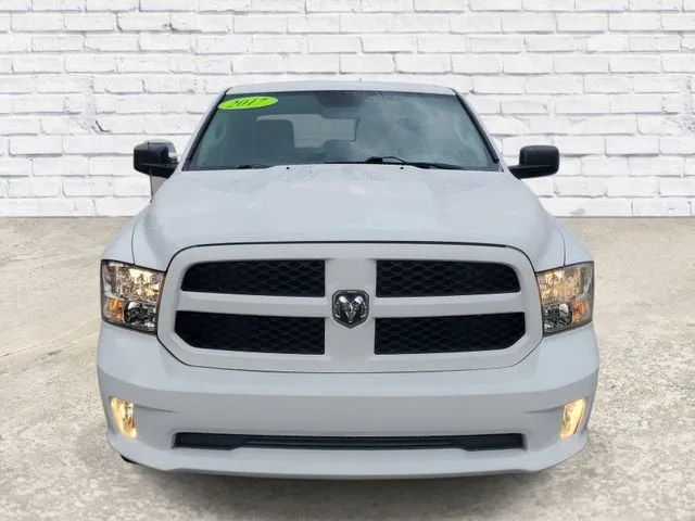 2017 RAM 1500 Express photo 6